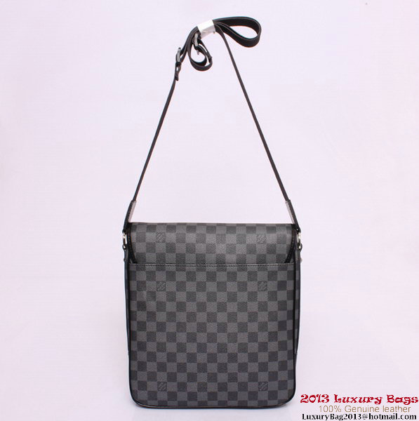 Louis Vuitton Damier Graphite Canvas Messenger Bag N56715 Louis Vuitton Damier Graphite Canvas Messenger Bag N56715