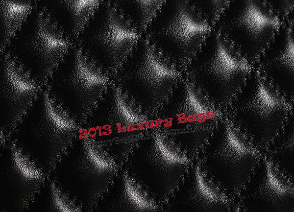 Chanel Boy Flap Shoulder Bag in Black Original Leather Gold Chanel Boy Flap Shoulder Bag in Black Original Leather Gold