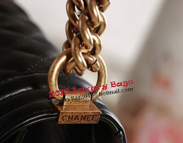 Chanel Boy Flap Shoulder Bag in Black Original Leather Gold Chanel Boy Flap Shoulder Bag in Black Original Leather Gold