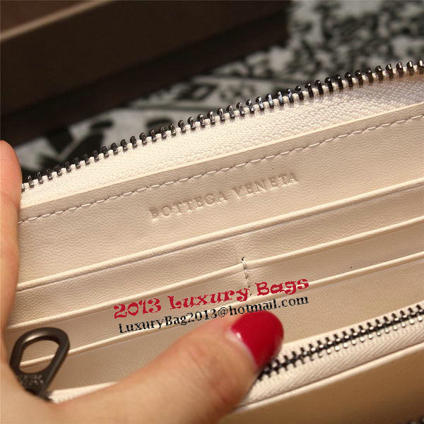 Bottega Veneta Intrecciato Nappa Zip Around Wallets 114073 OffWhite Bottega Veneta Intrecciato Nappa Zip Around Wallets 114073 OffWhite