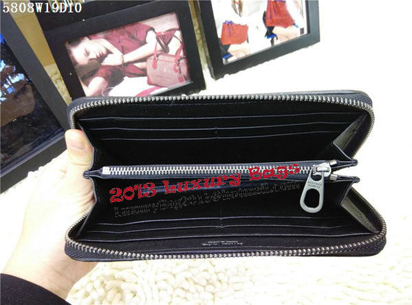 Bottega Veneta Intrecciato Calfskin Zip Around Wallet BV5808 Black Bottega Veneta Intrecciato Calfskin Zip Around Wallet BV5808 Black