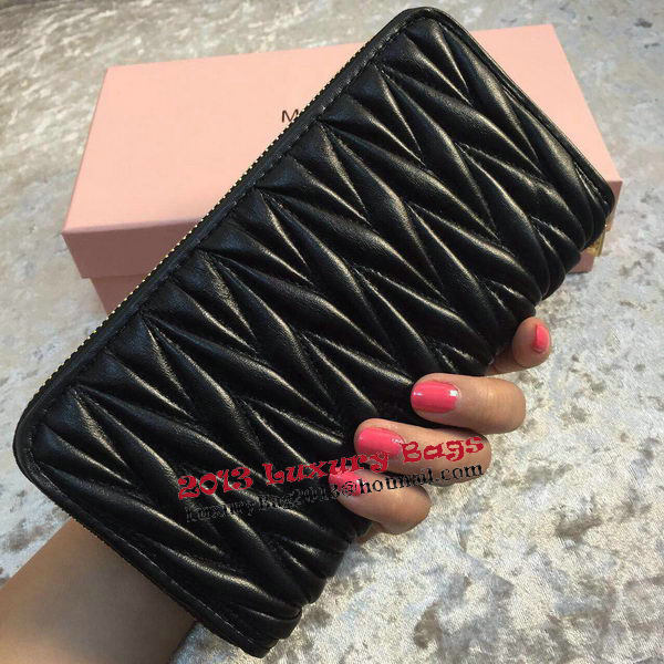 miu miu Matelasse Nappa Leather Wallet MM30150 Black miu miu Matelasse Nappa Leather Wallet MM30150 Black