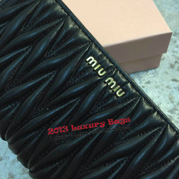 miu miu Matelasse Nappa Leather Wallet MM30150 Black miu miu Matelasse Nappa Leather Wallet MM30150 Black