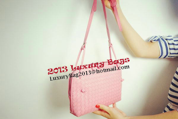 Bottega Veneta Bicolors Intrecciato Nappa Cross Body Bag BV9610 Bottega Veneta Bicolors Intrecciato Nappa Cross Body Bag BV9610