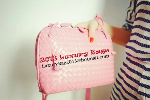 Bottega Veneta Bicolors Intrecciato Nappa Cross Body Bag BV9610 Bottega Veneta Bicolors Intrecciato Nappa Cross Body Bag BV9610