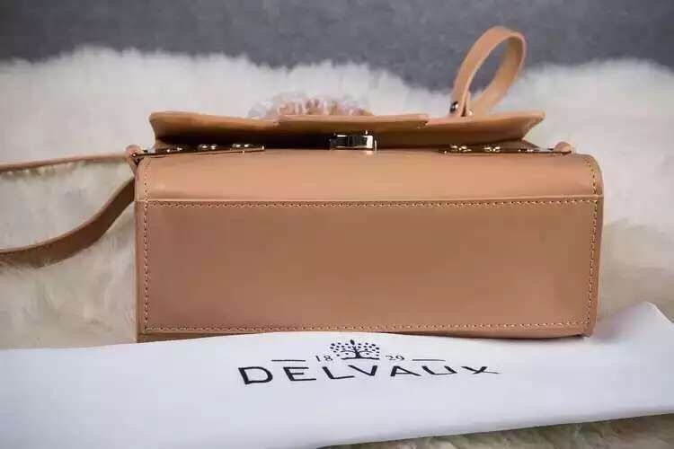 Delvaux tempete Mini D3222 Apricot Delvaux tempete Mini D3222 Apricot