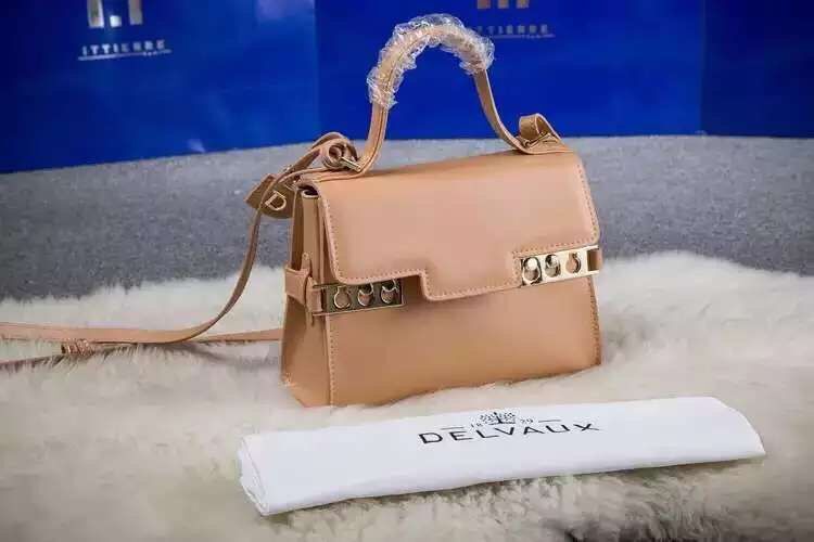Delvaux tempete Mini D3222 Apricot Delvaux tempete Mini D3222 Apricot