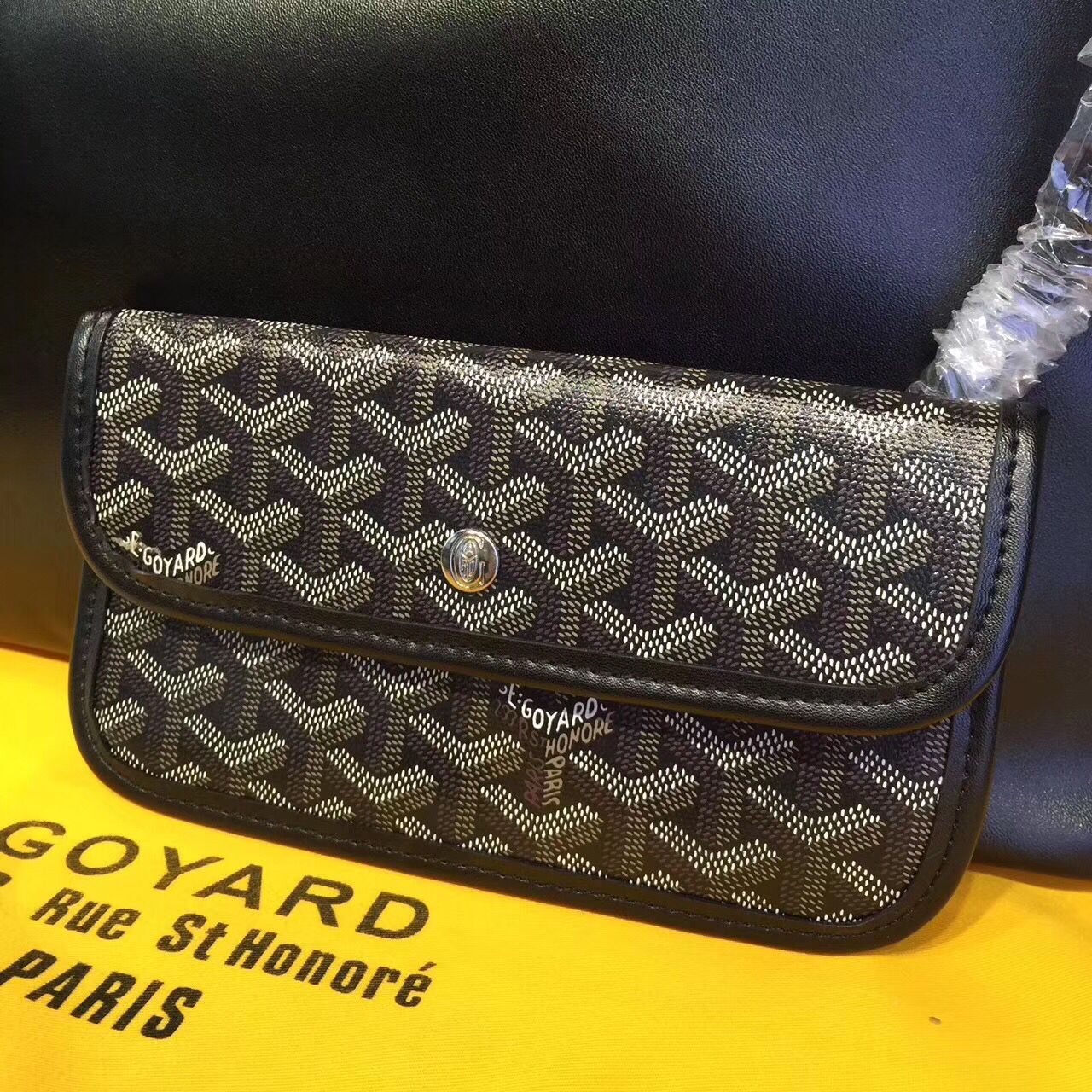 Goyard Y Doodling Calfskin Leather Tote Bag 7901 Black Goyard Y Doodling Calfskin Leather Tote Bag 7901 Black