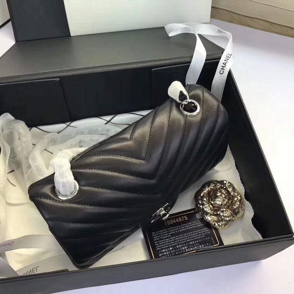 Chanel Classic Flap Bags Black Original Sheepskin Leather 1116 Silver Chanel Classic Flap Bags Black Original Sheepskin Leather 1116 Silver