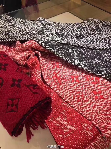 Louis Vuitton Scarf LVS7757 Louis Vuitton Scarf LVS7757