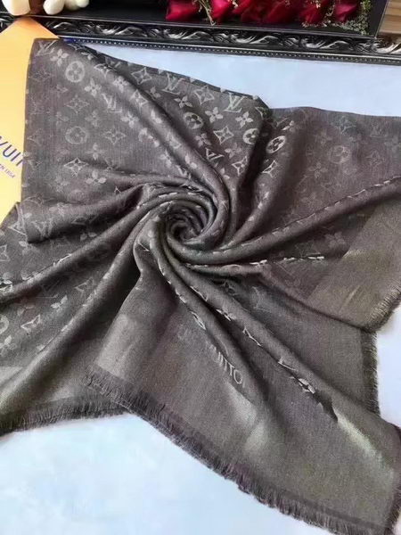 Louis Vuitton Scarf LVS92110E Louis Vuitton Scarf LVS92110E