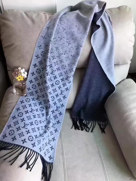 Louis Vuitton Scarf LVS9214A Louis Vuitton Scarf LVS9214A