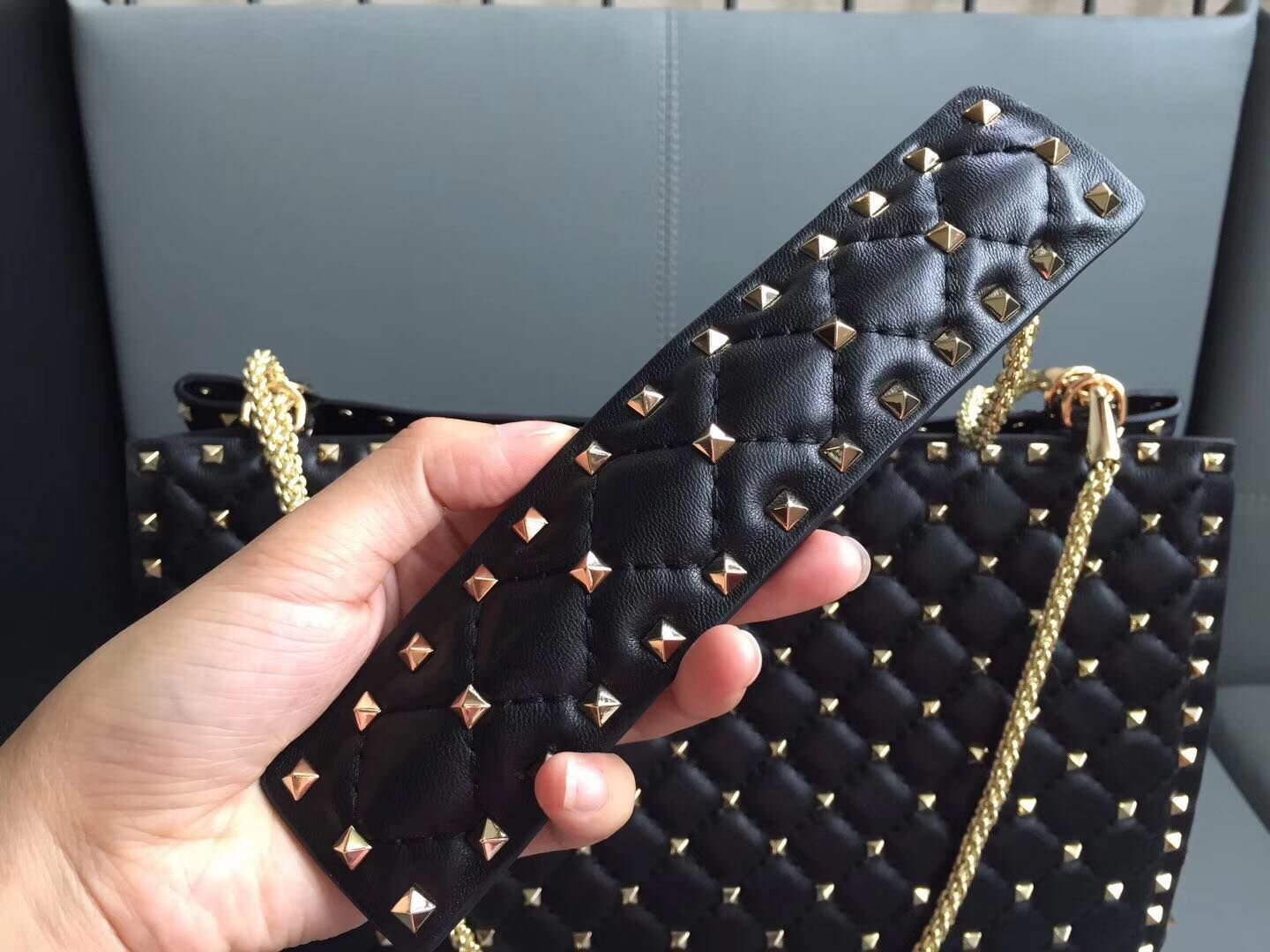 Valentino Starry Series Shopping Bag Original Sheepskin Leather 0346 Black Valentino Starry Series Shopping Bag Original Sheepskin Leather 0346 Black