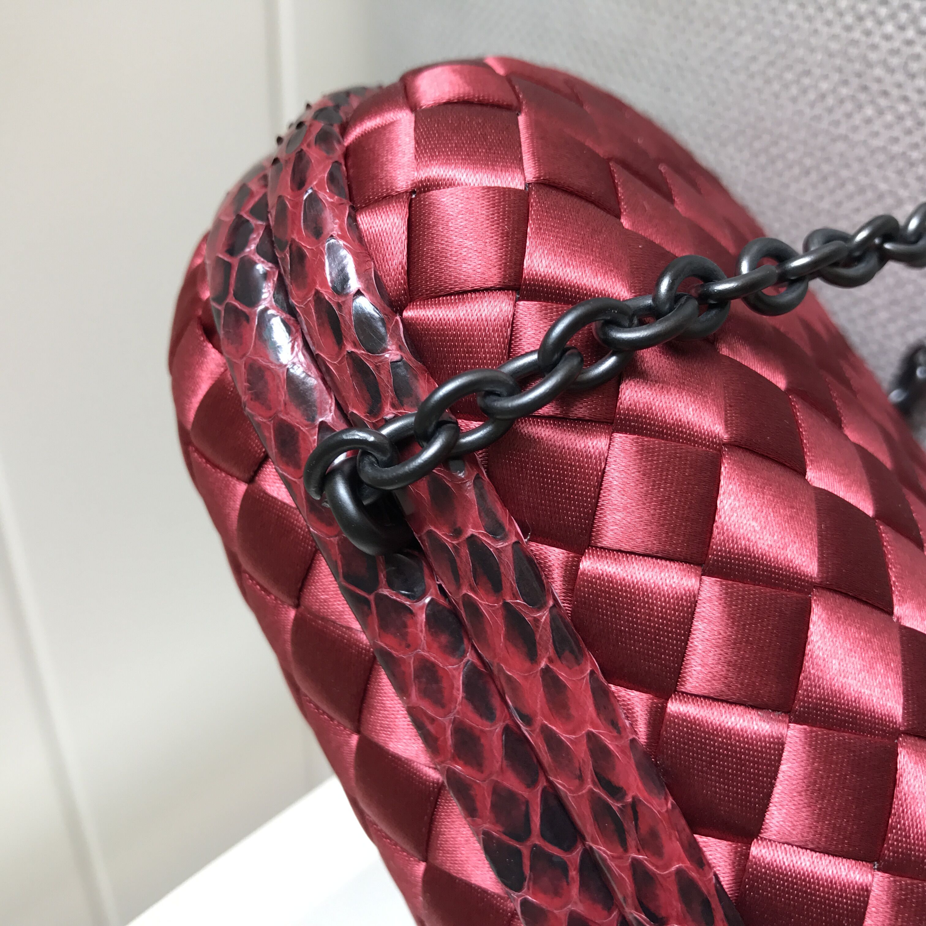 Bottega Veneta Clutch 5698 Burgundy Bottega Veneta Clutch 5698 Burgundy