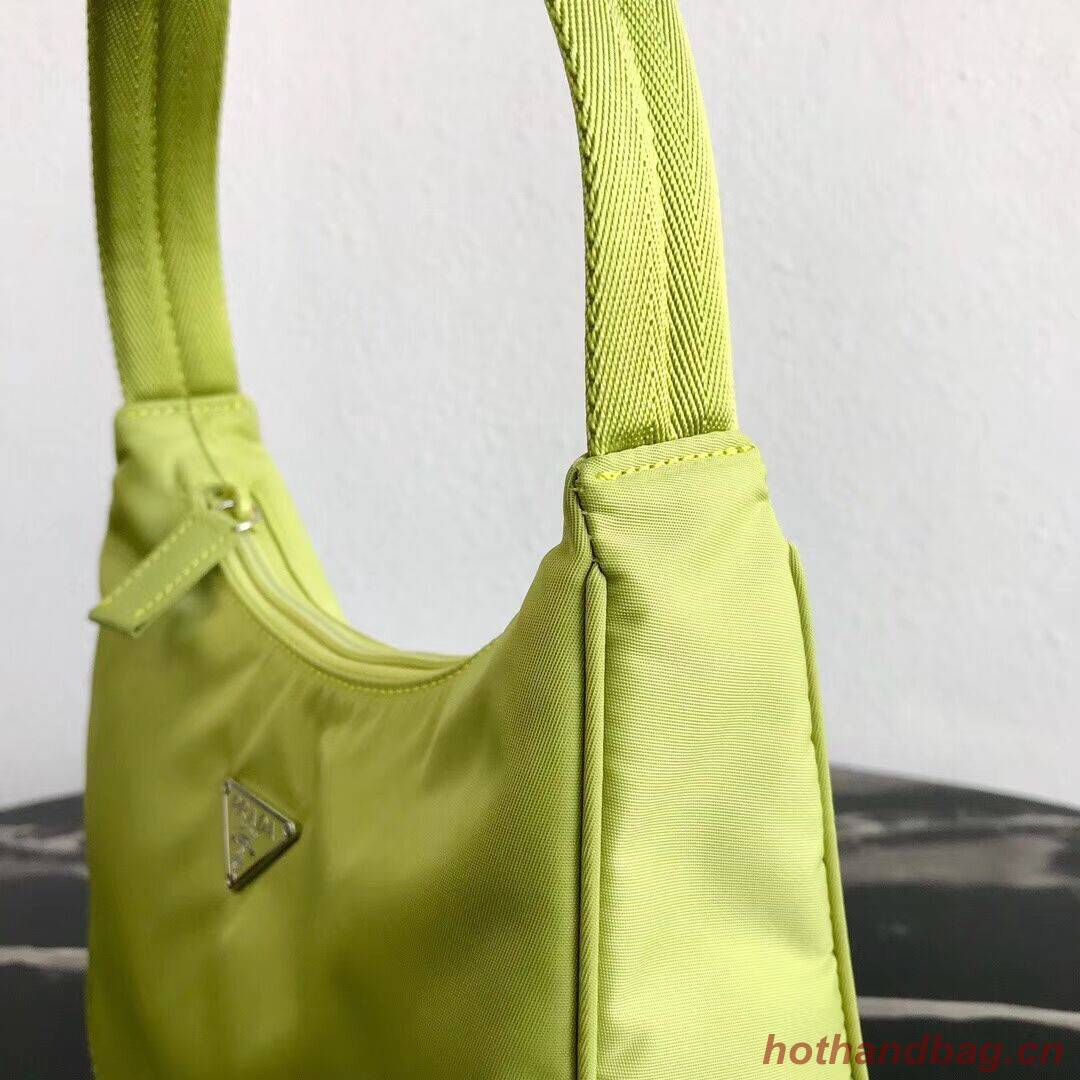 Prada Re-Edition nylon Tote bag MV519 green Prada Re-Edition nylon Tote bag MV519 green