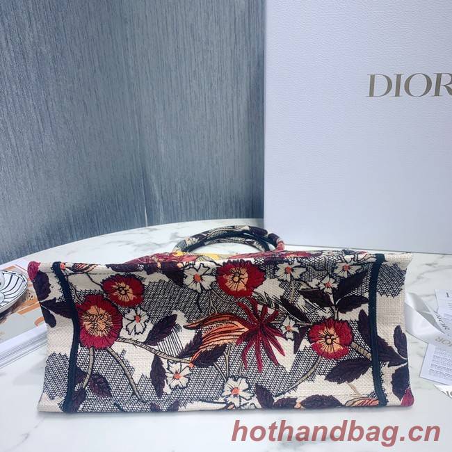 SMALL DIOR BOOK TOTE Embroidered M1296-2