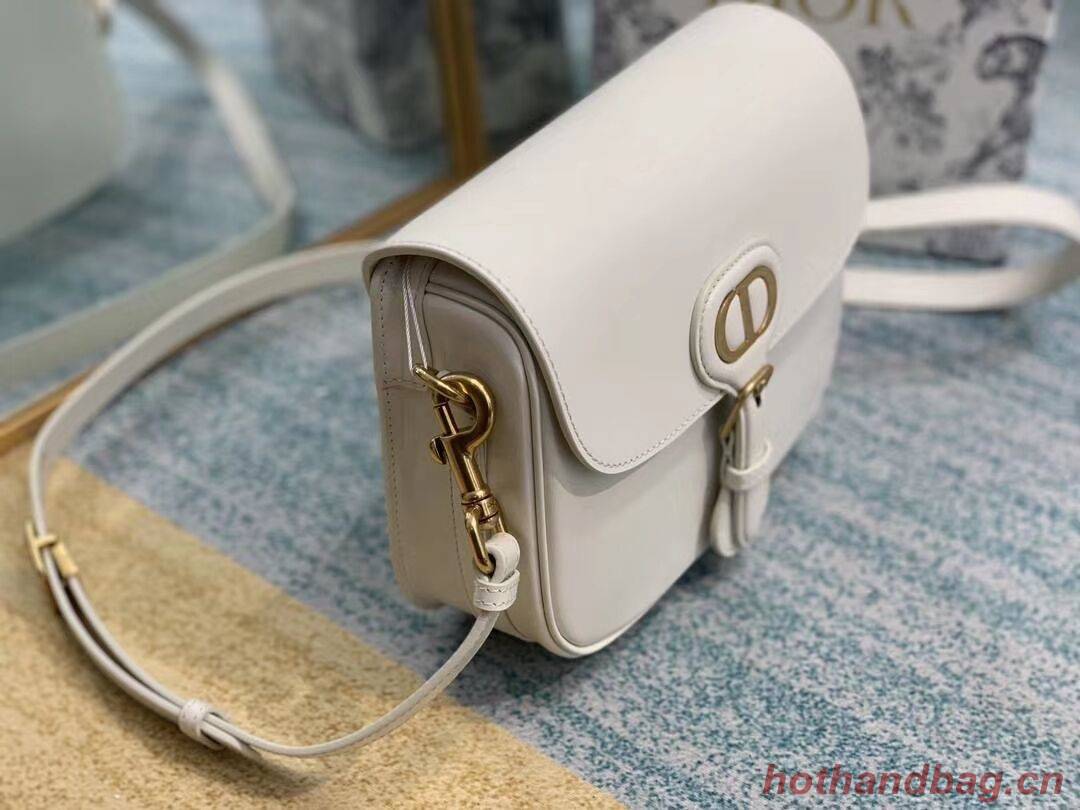 MEDIUM DIOR BOBBY BAG Box Calfskin M9319 white MEDIUM DIOR BOBBY BAG Box Calfskin M9319 white