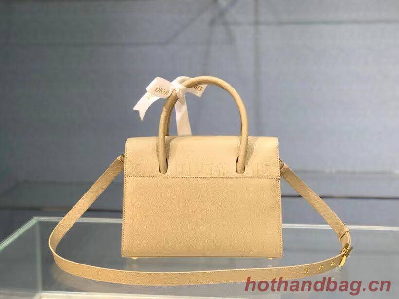 DIOR MEDIUM ST HONORE TOTE Grained Calfskin M9321UMBA Beige DIOR MEDIUM ST HONORE TOTE Grained Calfskin M9321UMBA Beige