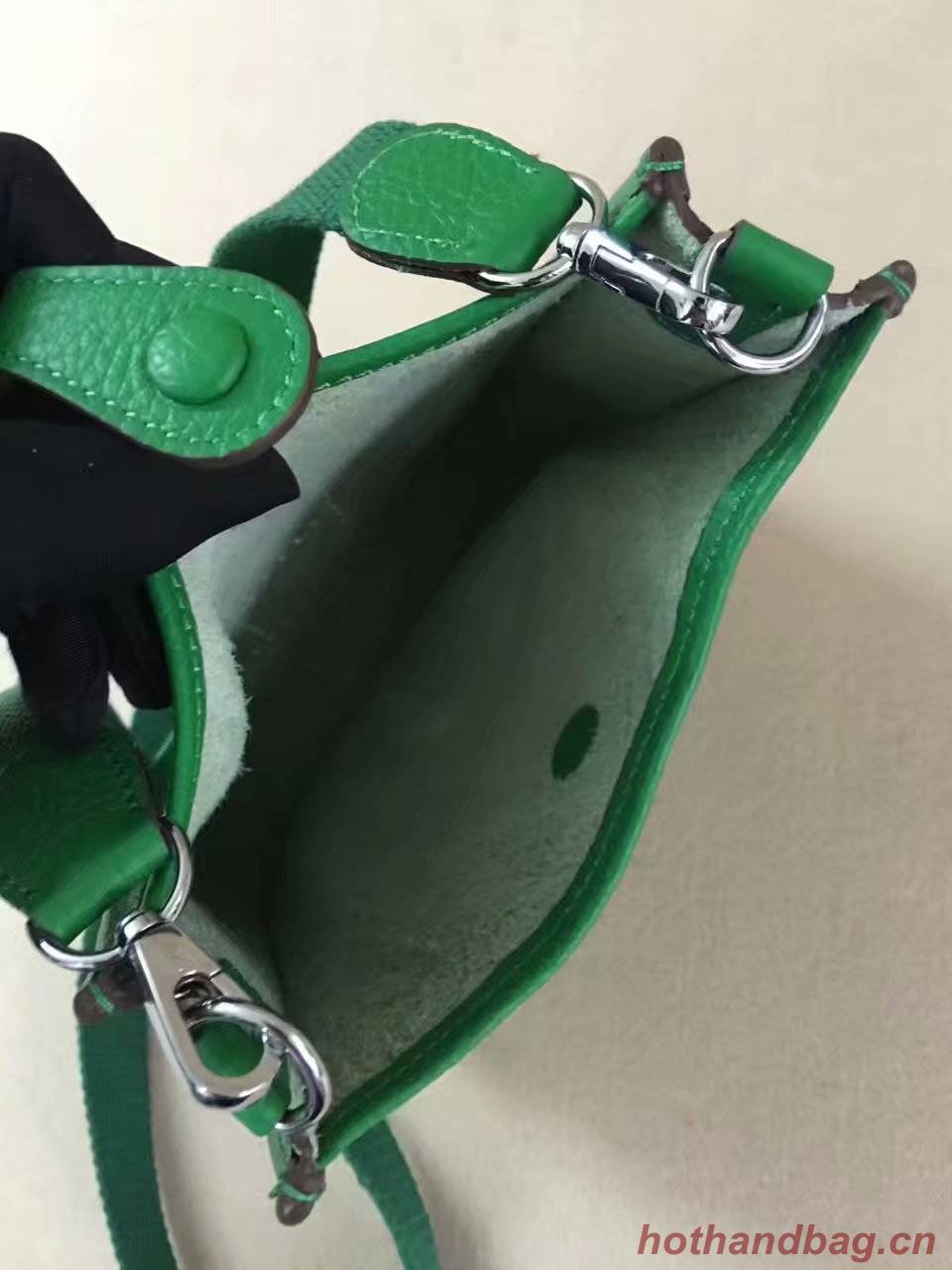 Hermes Evelyne original togo leather mini Shoulder Bag H15698 green Hermes Evelyne original togo leather mini Shoulder Bag H15698 green