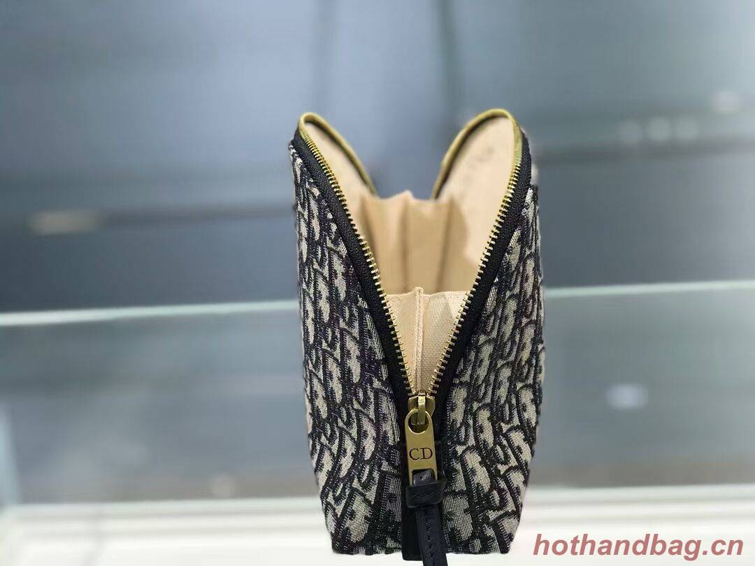 DIOR CARO BEAUTY POUCH C5610 DIOR CARO BEAUTY POUCH C5610