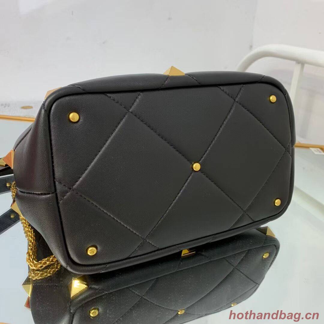 Valentino medium Garavani Roman Stud V1195 black Valentino medium Garavani Roman Stud V1195 black