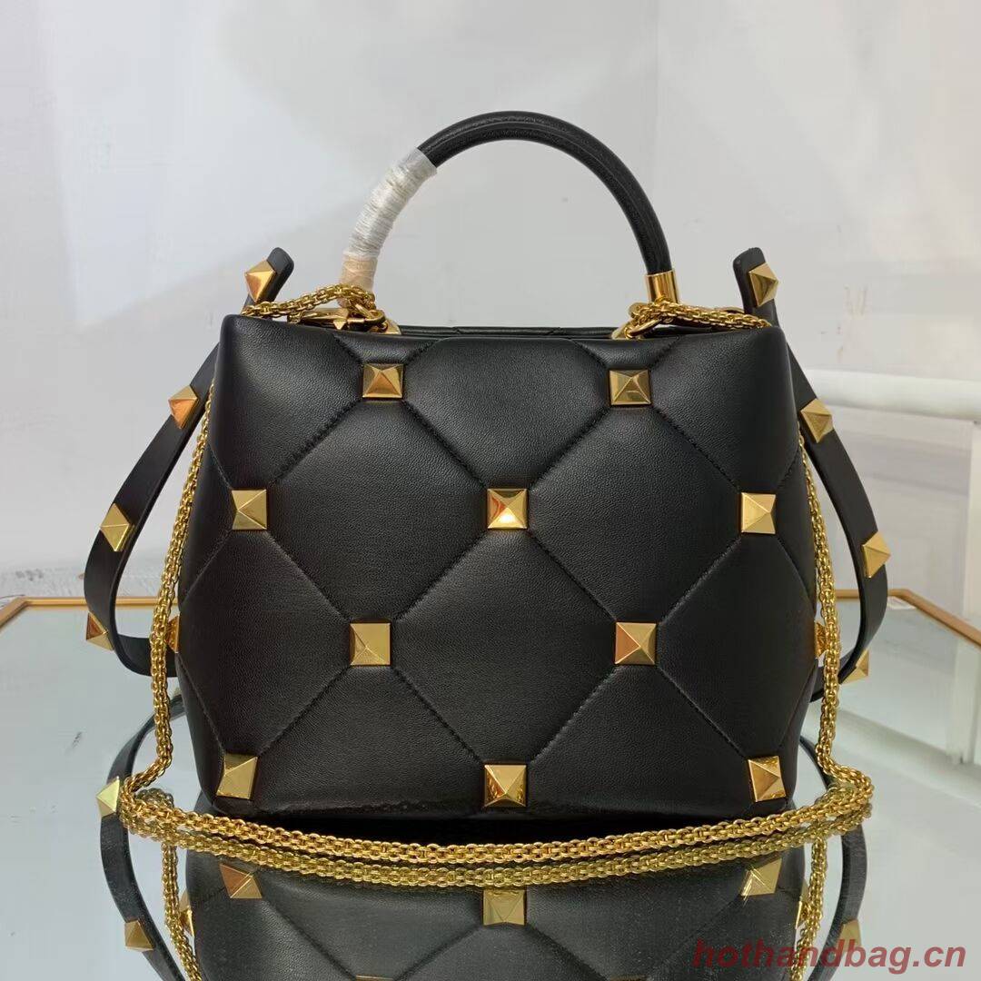 Valentino medium Garavani Roman Stud V1195 black Valentino medium Garavani Roman Stud V1195 black
