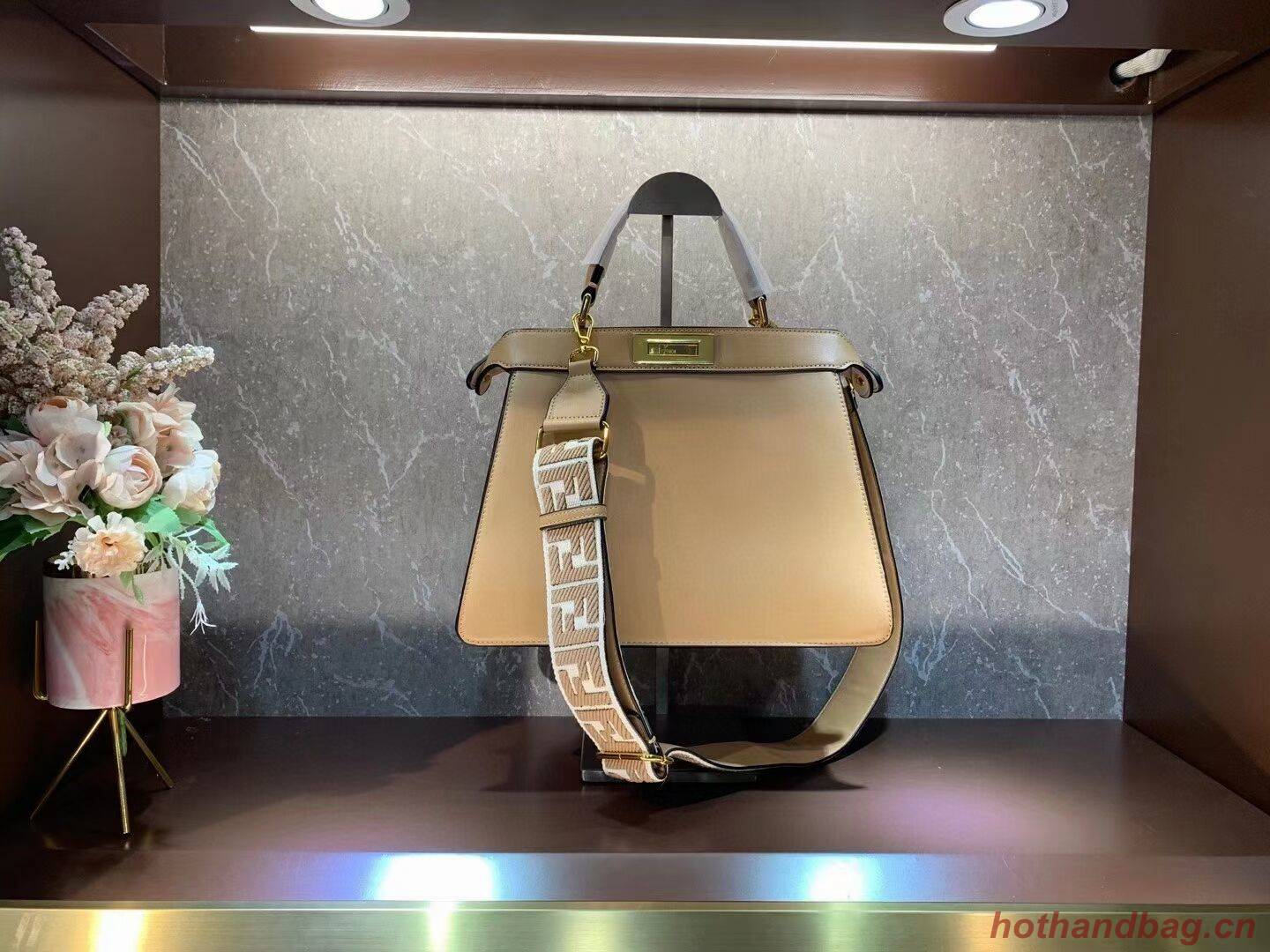 FENDI PEEKABOO ISEEU MEDIUM leather bag 8BN321A6 apricot FENDI PEEKABOO ISEEU MEDIUM leather bag 8BN321A6 apricot