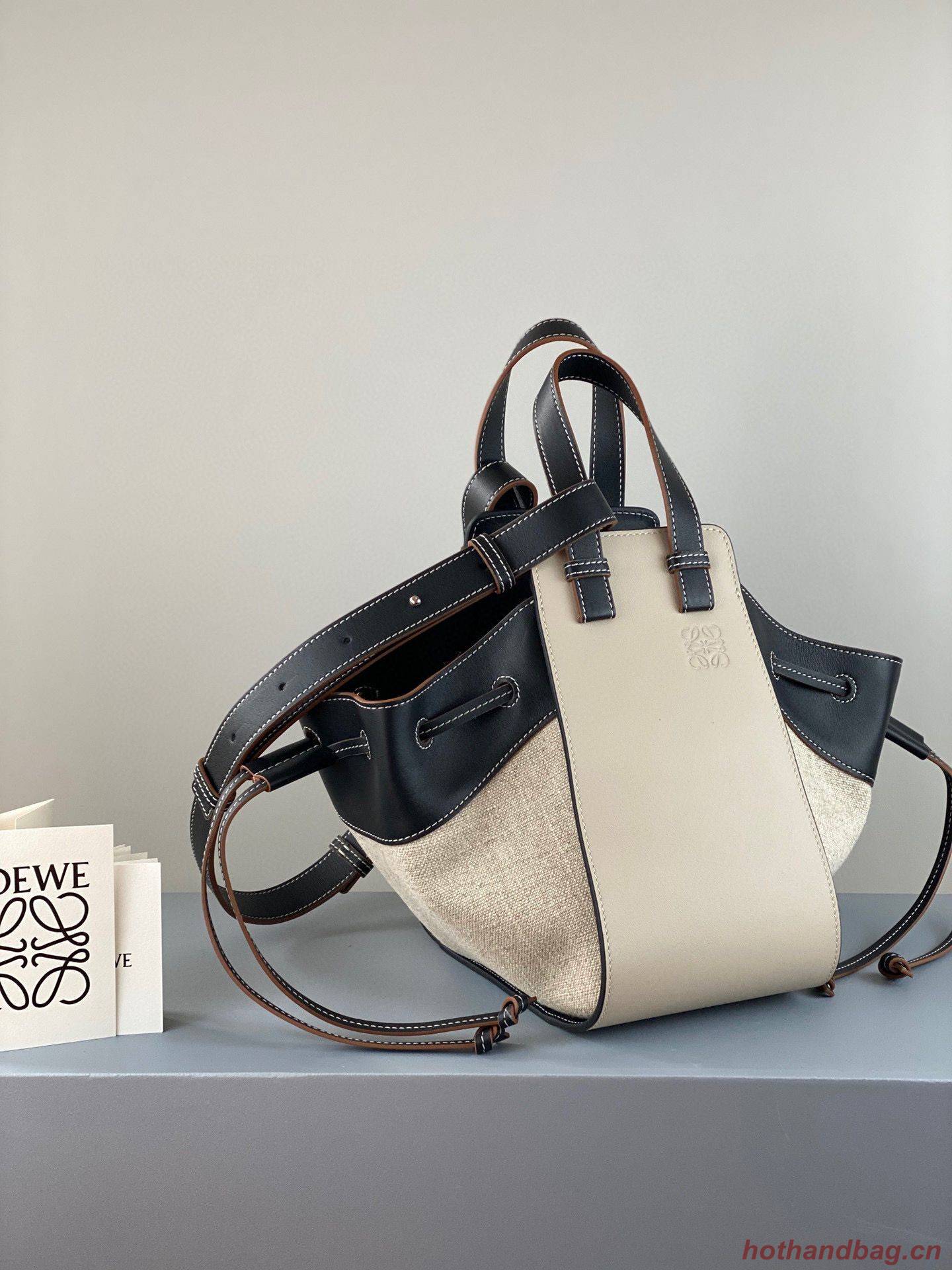 Loewe Hammock Small Bag Original Leather A6887 Cream&White&Black Loewe Hammock Small Bag Original Leather A6887 Cream&White&Black