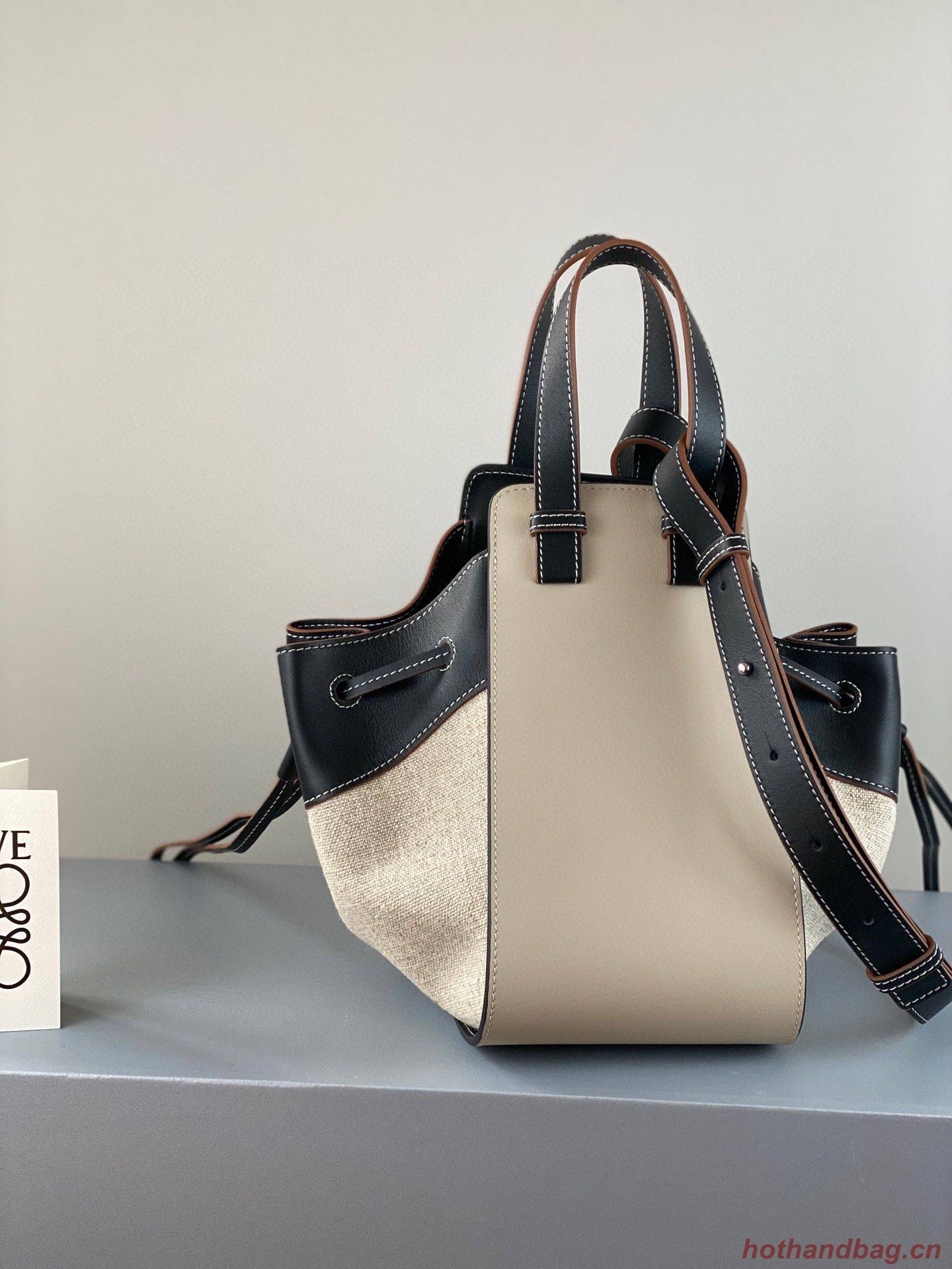Loewe Hammock Small Bag Original Leather A6887 Cream&White&Black Loewe Hammock Small Bag Original Leather A6887 Cream&White&Black