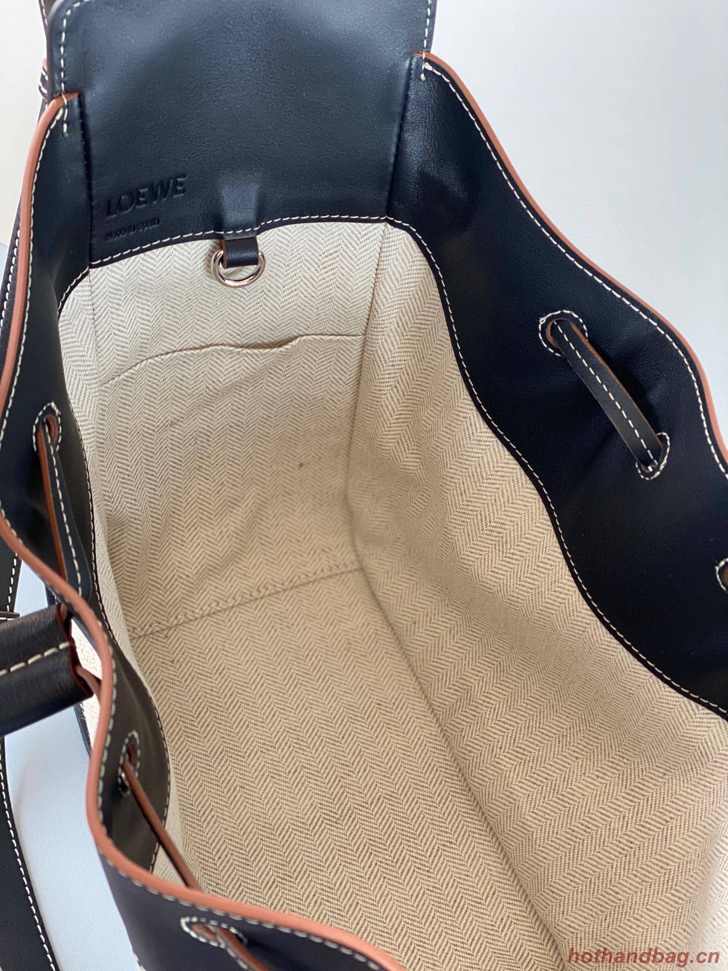 Loewe Hammock Small Bag Original Leather A6887 Cream&White&Black Loewe Hammock Small Bag Original Leather A6887 Cream&White&Black
