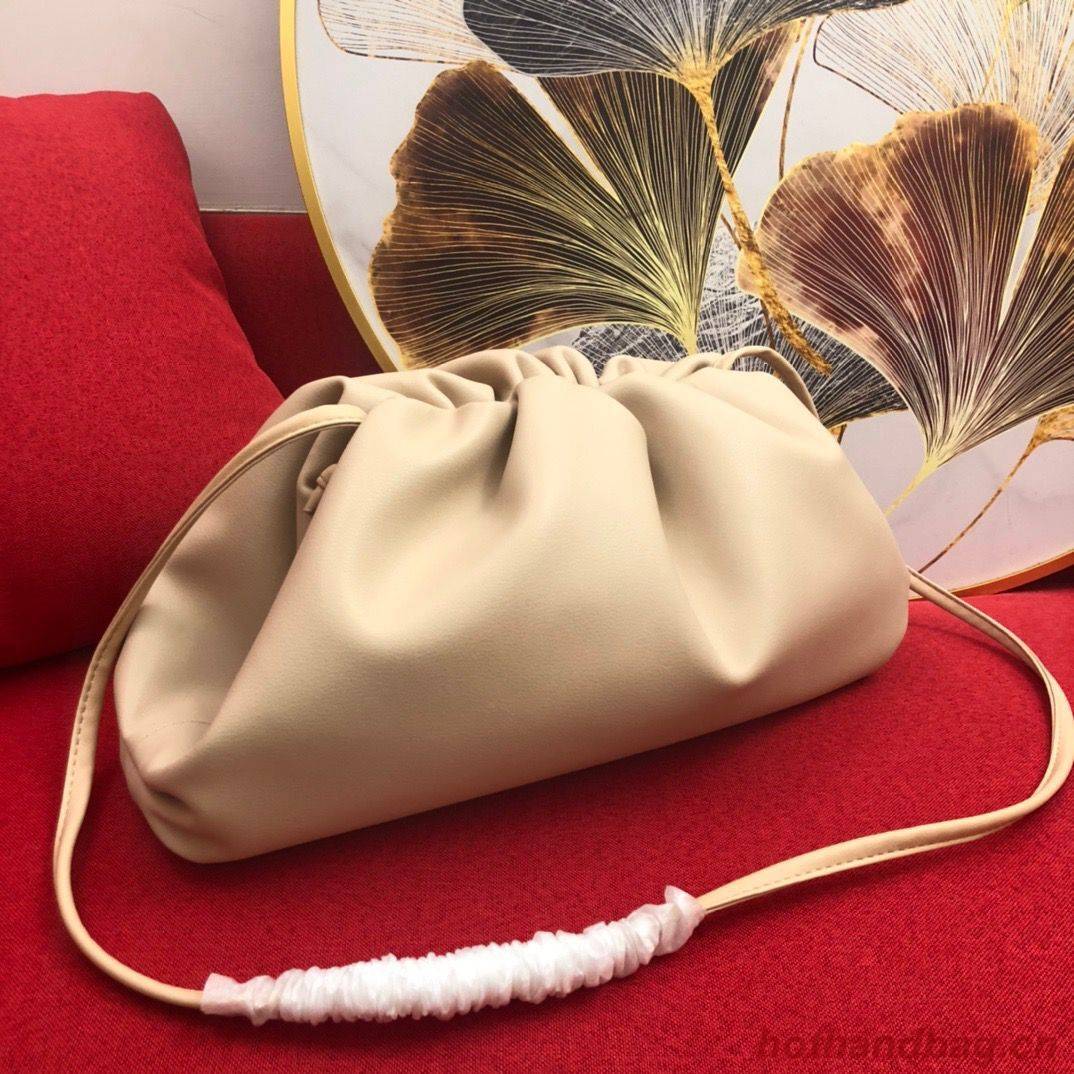 Bottega Veneta Nappa lambskin soft Shoulder Bag 9722 Nude Bottega Veneta Nappa lambskin soft Shoulder Bag 9722 Nude