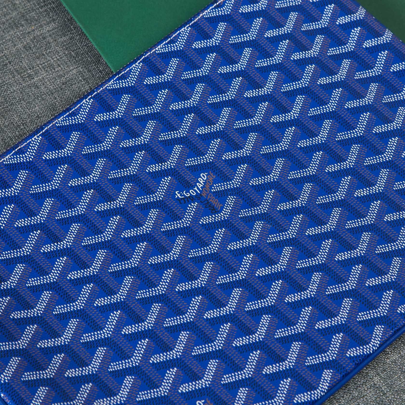 Goyard Y Doodling Calfskin Leather Clutch bag 5987 Blue Goyard Y Doodling Calfskin Leather Clutch bag 5987 Blue