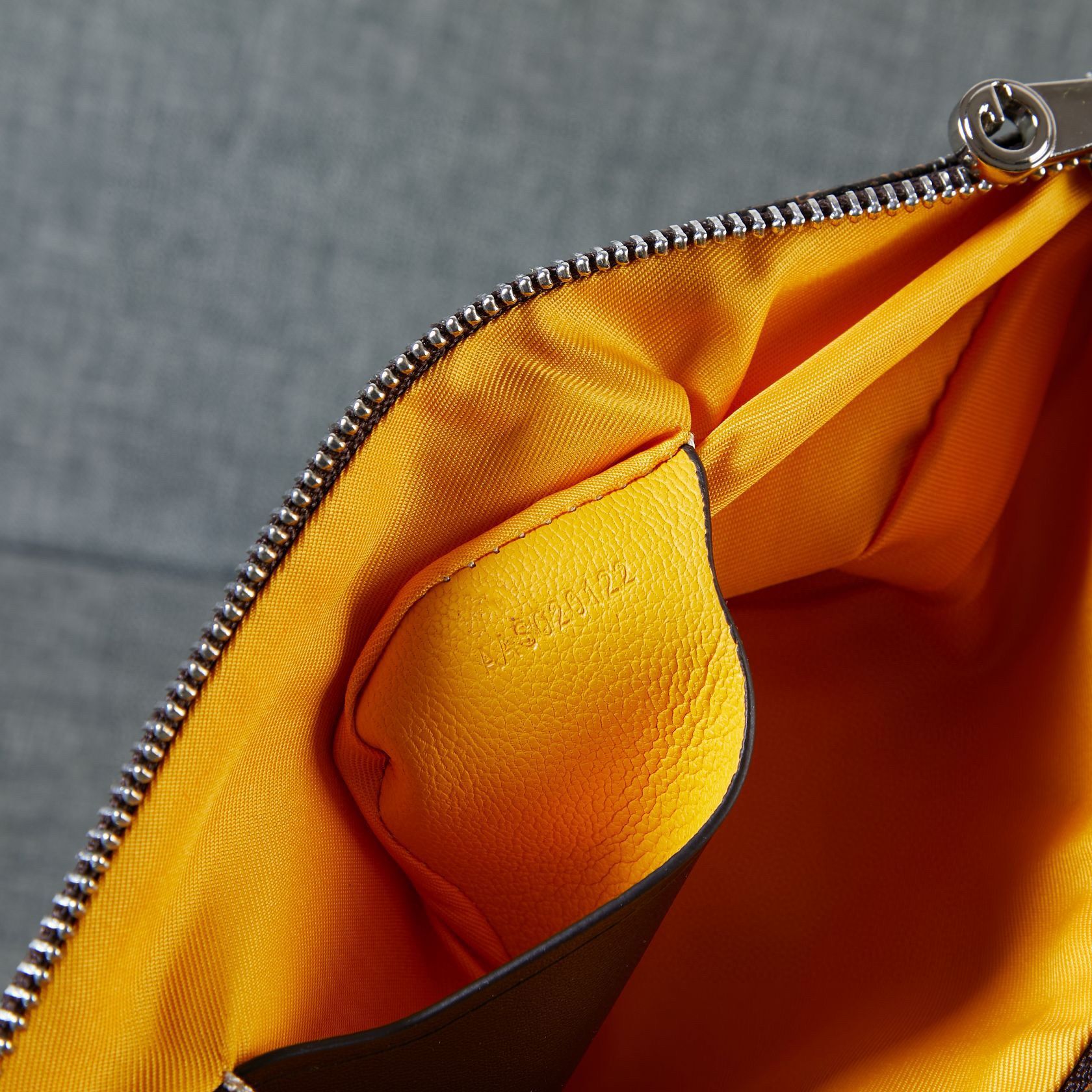 Goyard Y Doodling Calfskin Leather Clutch bag 5987 Gray Goyard Y Doodling Calfskin Leather Clutch bag 5987 Gray