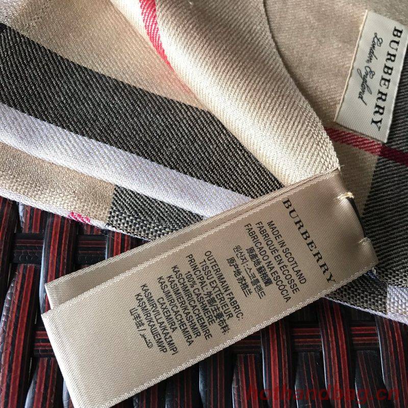 Burberry Scarf B00289 Burberry Scarf B00289