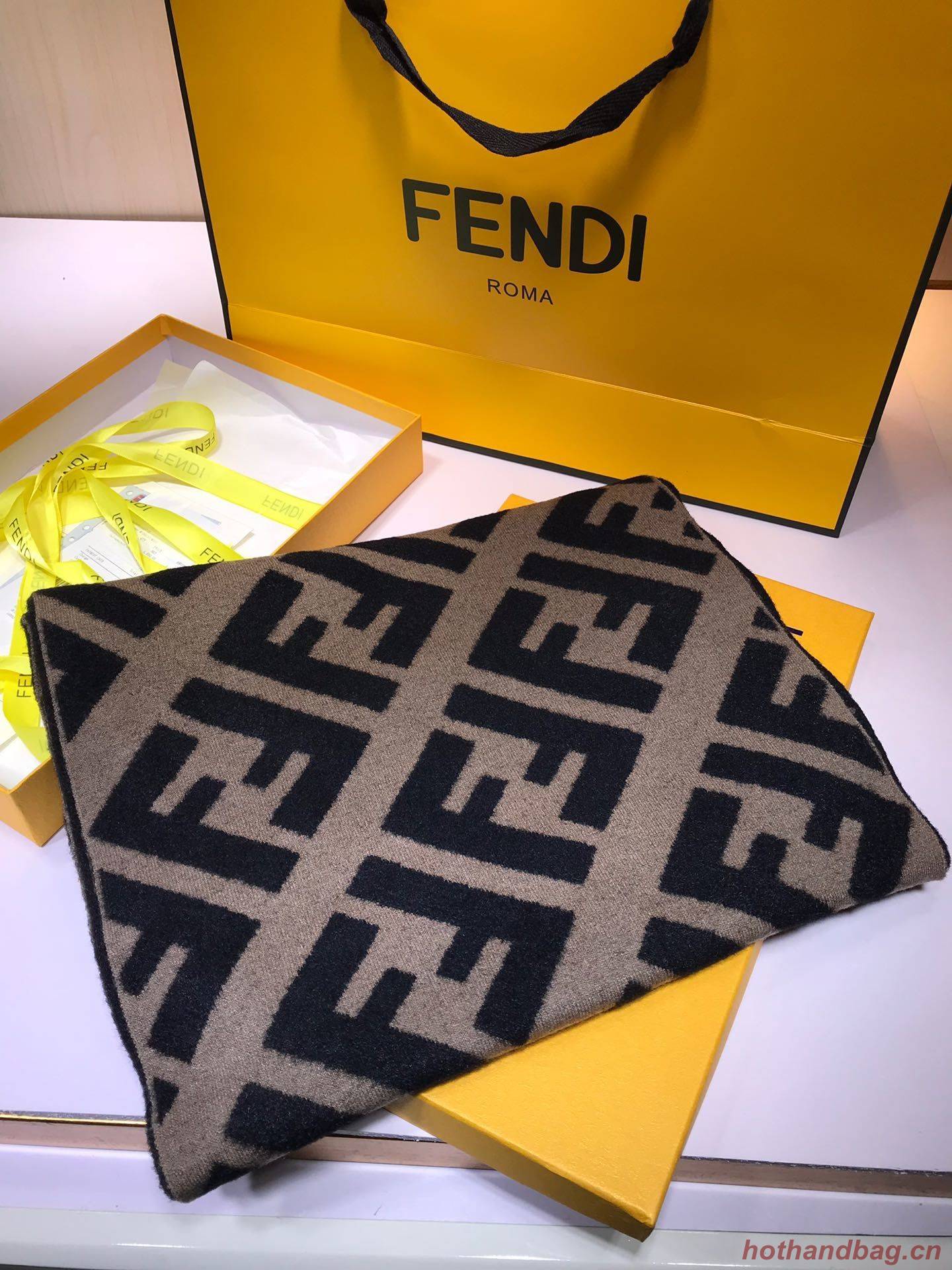Fendi Scarf F00015 Fendi Scarf F00015