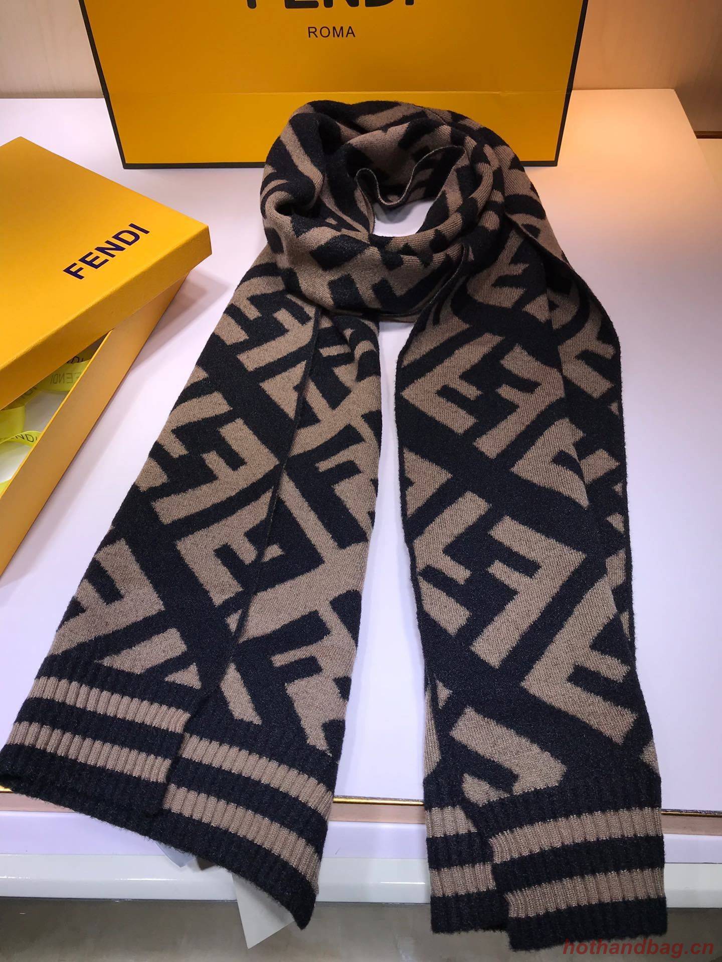 Fendi Scarf F00015 Fendi Scarf F00015