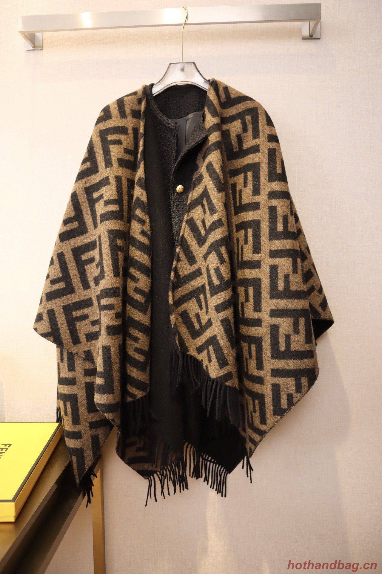 Fendi Scarf F00036 Fendi Scarf F00036