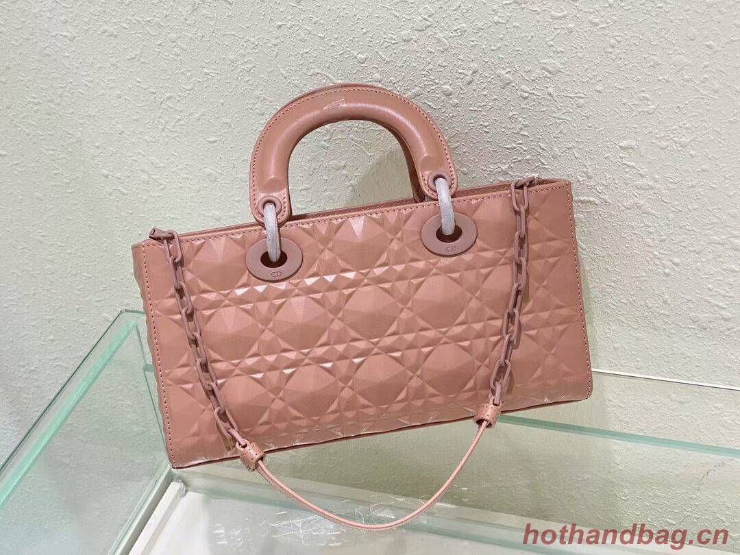 MEDIUM LADY DIOR BAG Cannage Lambskin C2811 pink MEDIUM LADY DIOR BAG Cannage Lambskin C2811 pink