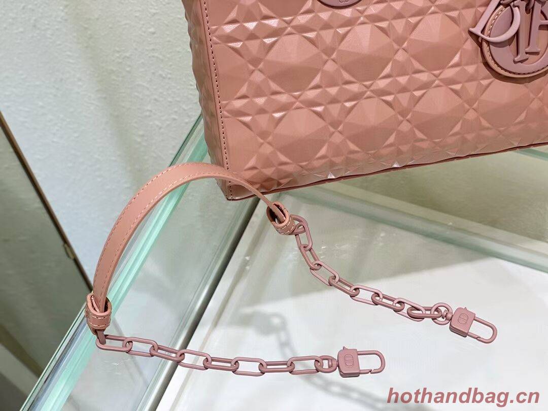 MEDIUM LADY DIOR BAG Cannage Lambskin C2811 pink MEDIUM LADY DIOR BAG Cannage Lambskin C2811 pink