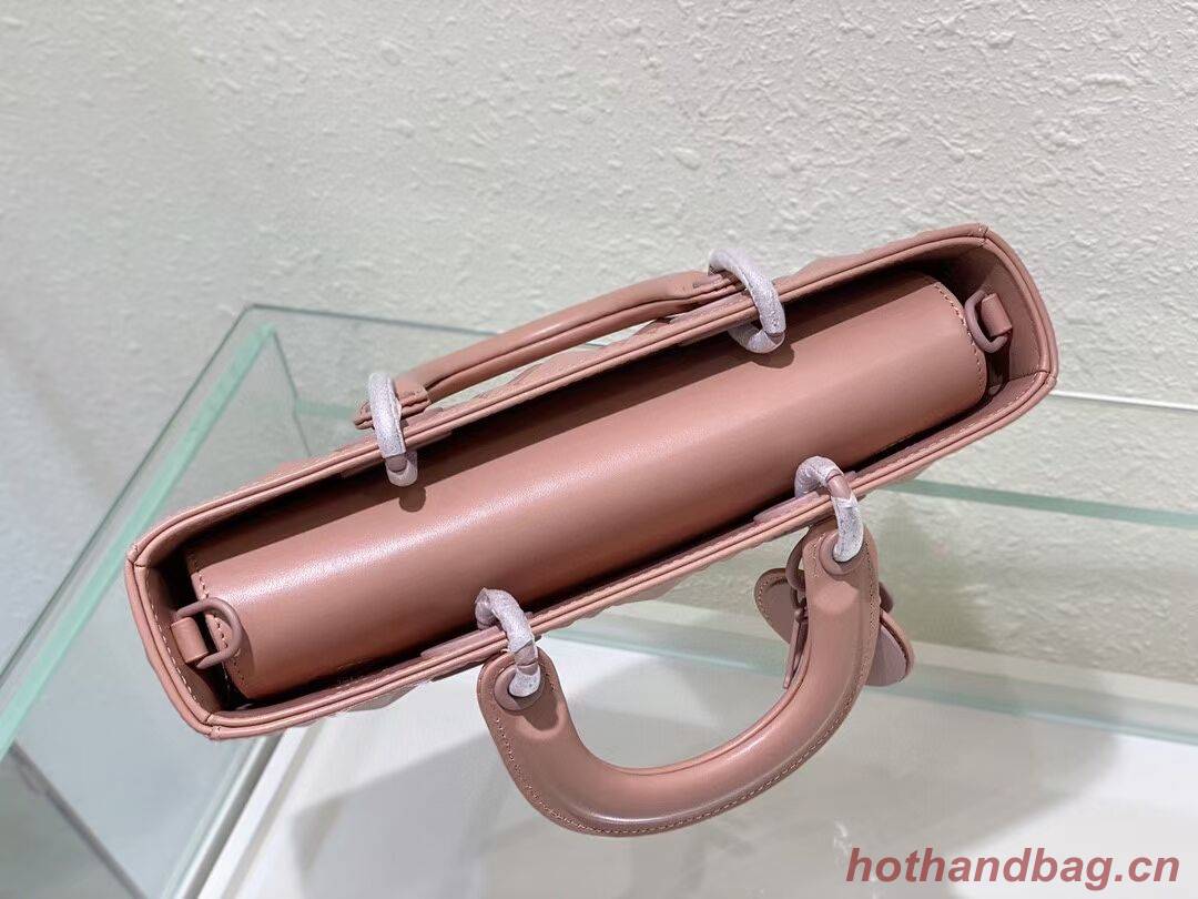 MEDIUM LADY DIOR BAG Cannage Lambskin C2811 pink MEDIUM LADY DIOR BAG Cannage Lambskin C2811 pink