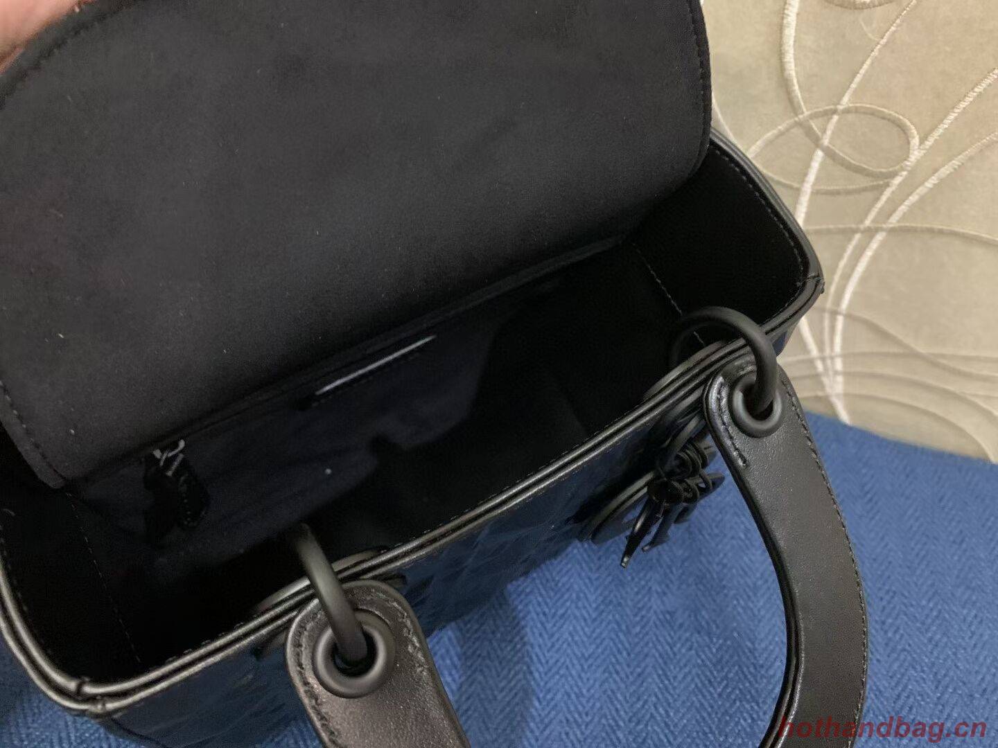 MEDIUM LADY DIOR BAG Cannage Calfskin C2813 black MEDIUM LADY DIOR BAG Cannage Calfskin C2813 black