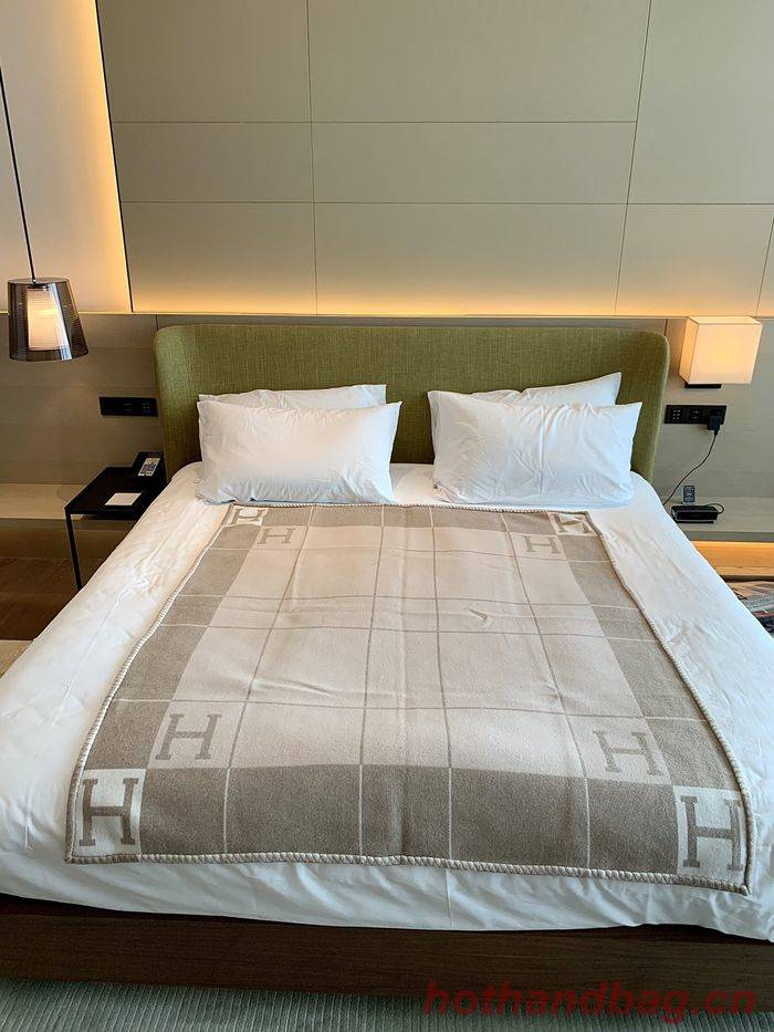 Hermes Lambswool&Cashmere Shawl&Blanket HMB00006 Hermes Lambswool&Cashmere Shawl&Blanket HMB00006