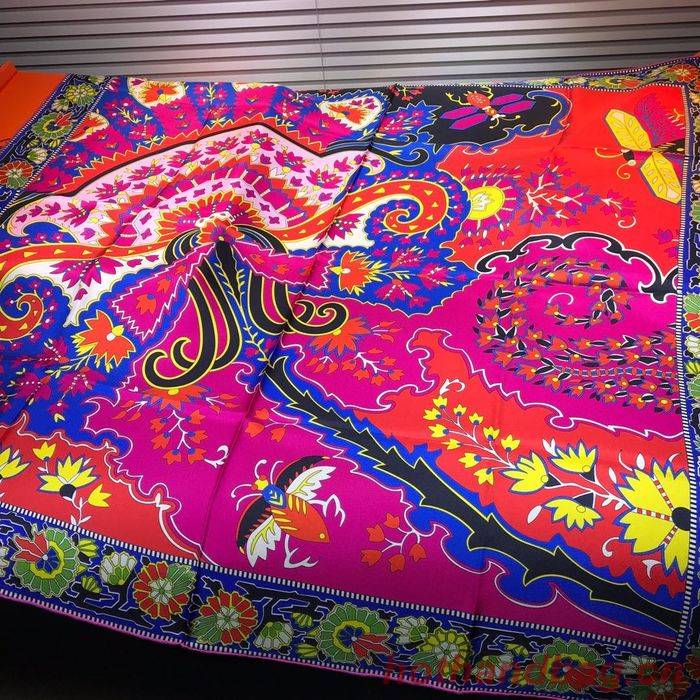 Hermes Scarf HMS00150 Hermes Scarf HMS00150