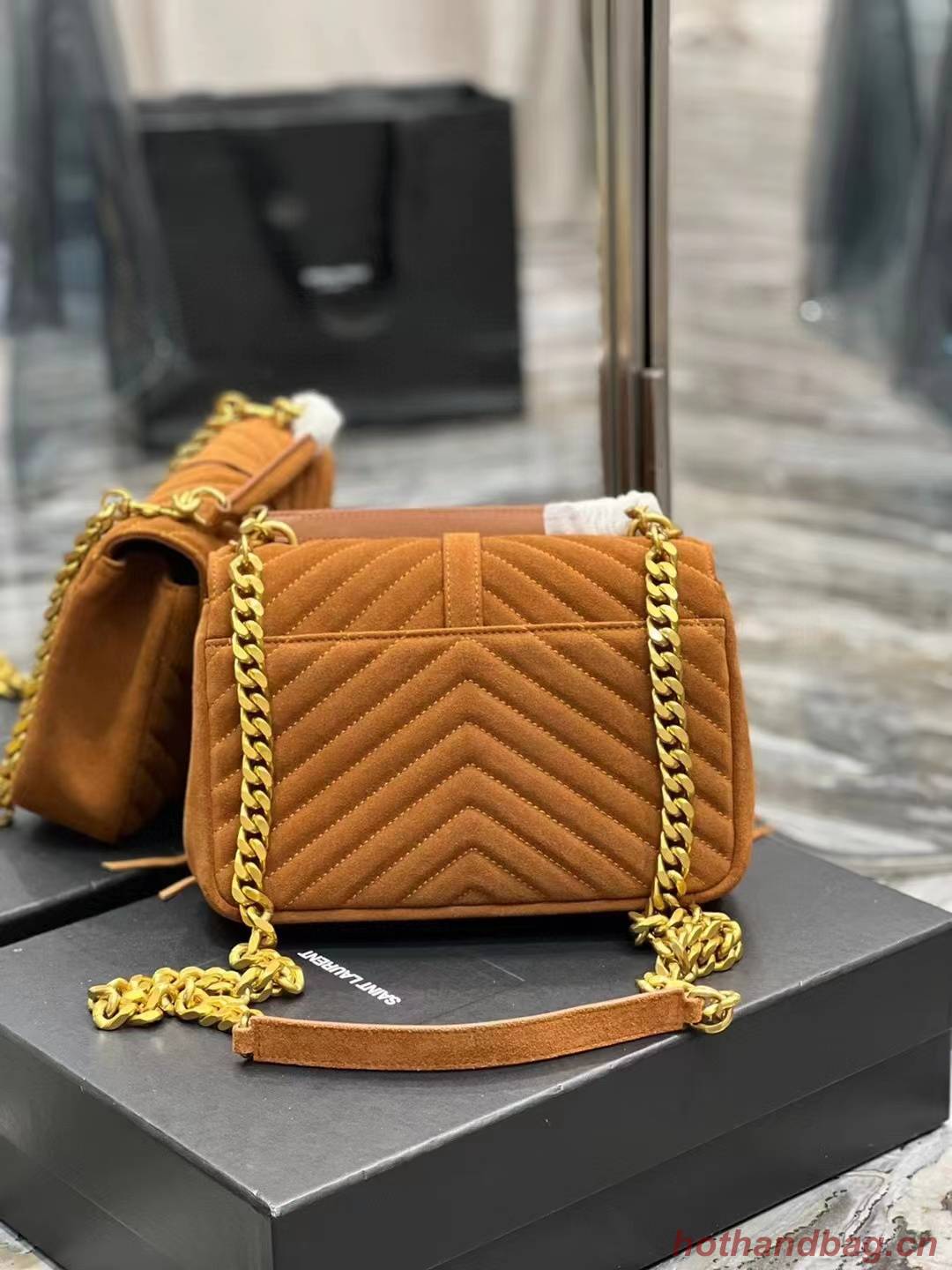 SAINT LAURENT COLLEGE MEDIUM CHAIN BAG IN LIGHT SUEDE WITH FRINGES 5317050 CINNAMON SAINT LAURENT COLLEGE MEDIUM CHAIN BAG IN LIGHT SUEDE WITH FRINGES 5317050 CINNAMON