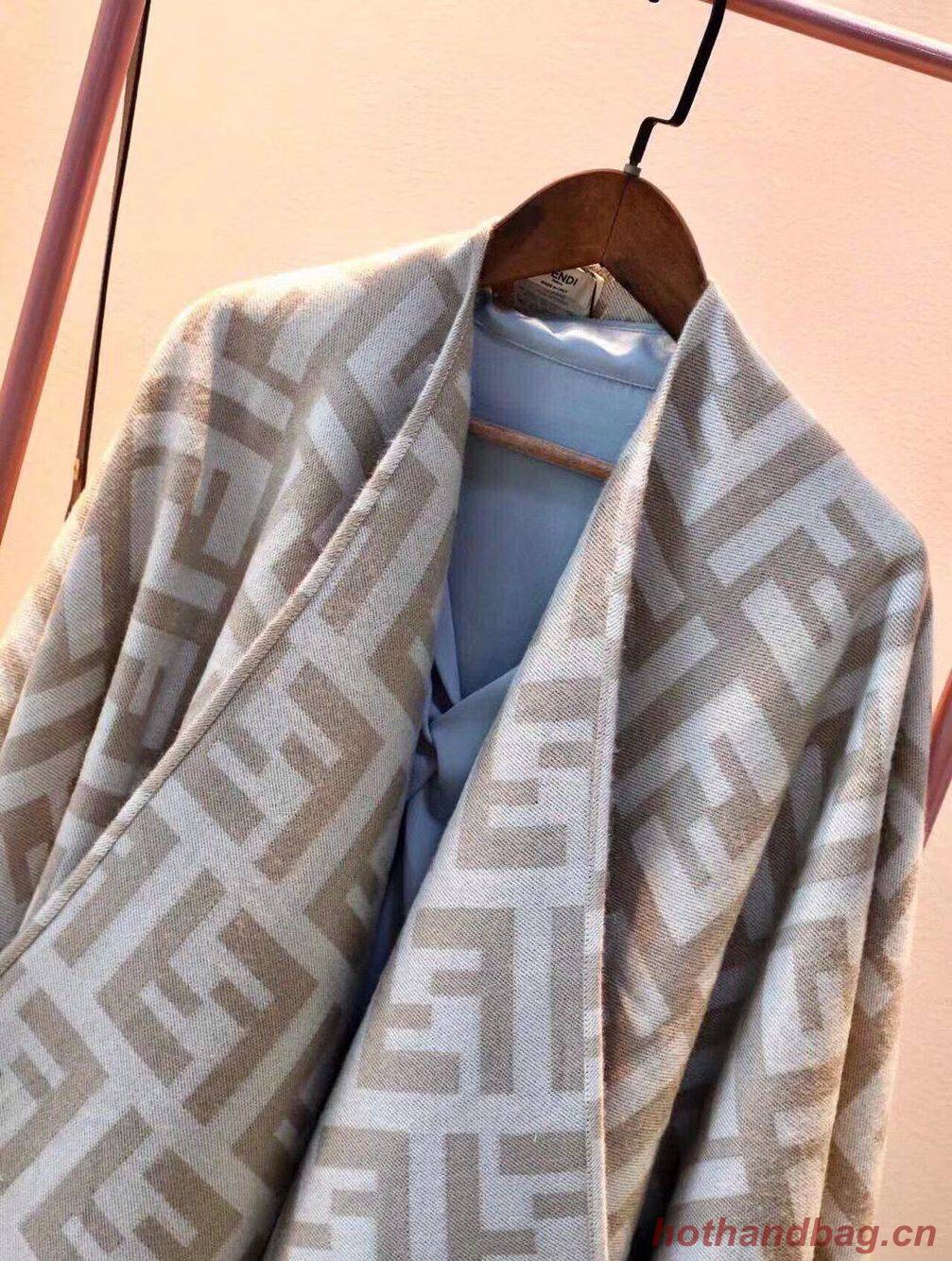 Fendi Scarf FD6320 Fendi Scarf FD6320