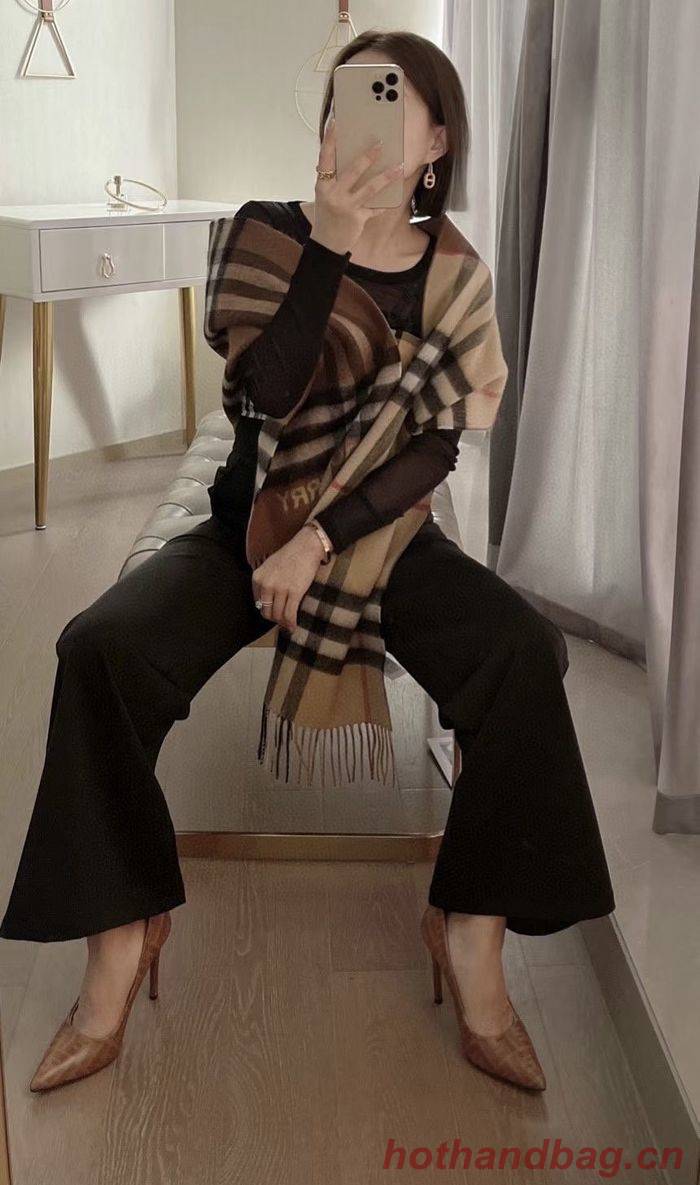 Burberry Scarf BBC00008 Burberry Scarf BBC00008