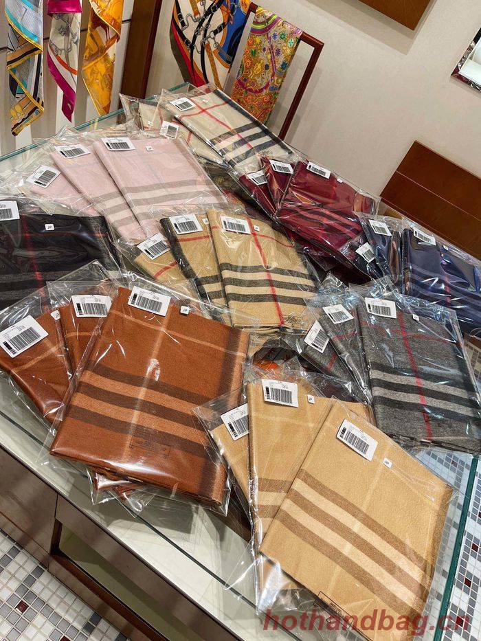 Burberry Scarf BBC00012 Burberry Scarf BBC00012