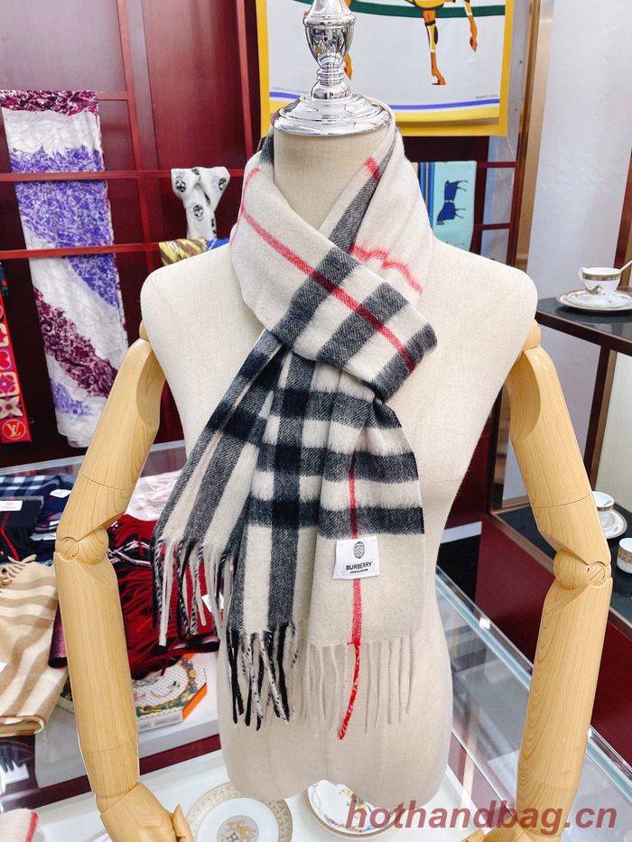 Burberry Scarf BBC00013 Burberry Scarf BBC00013