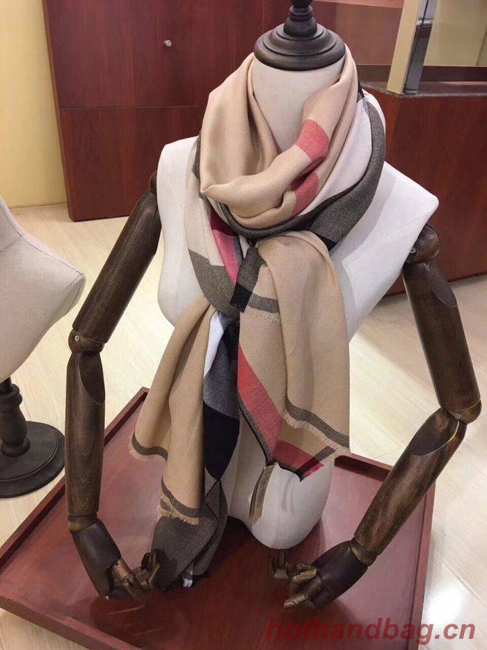 Burberry Scarf BBC00042 Burberry Scarf BBC00042