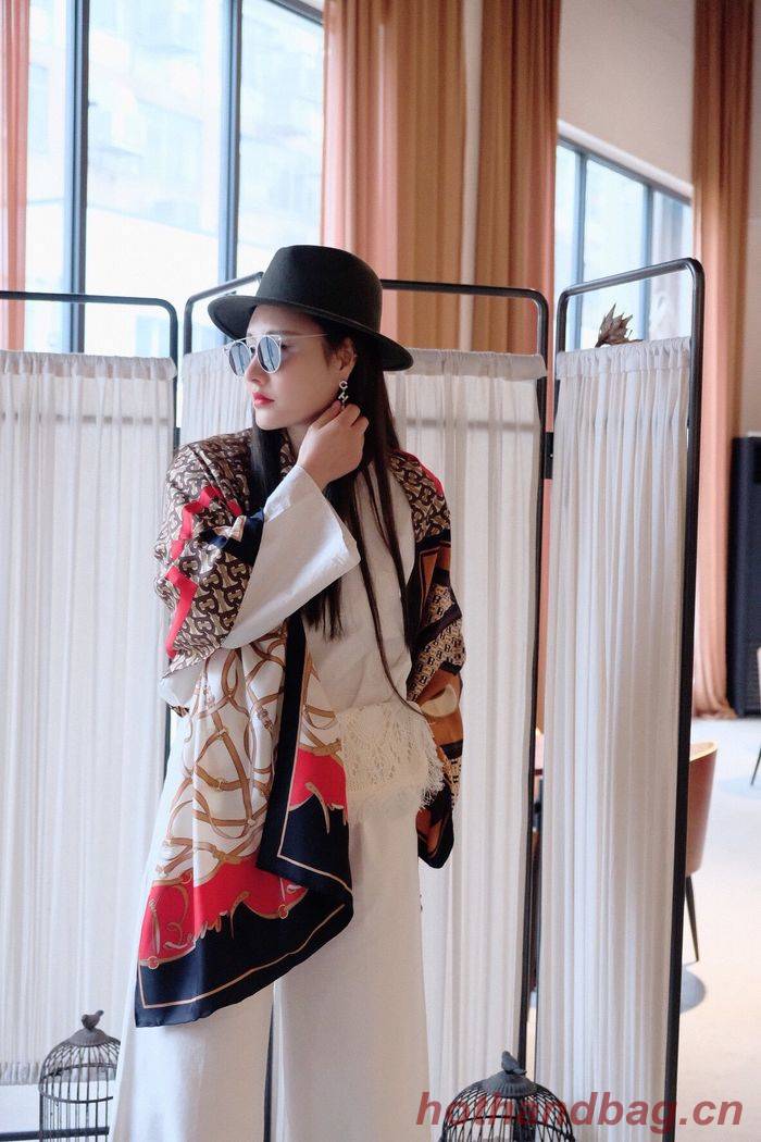Burberry Scarf BBC00046